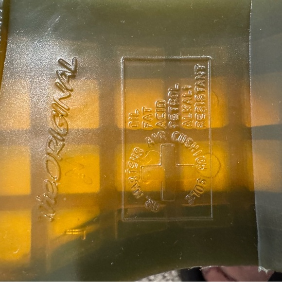 dr martins 1460 WOMEN'S PATENT LEATHER LACE UP BOOTS - Picture 7 of 9